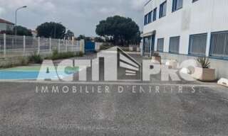 Commerce  2374 m² à louer à Pia (66380)