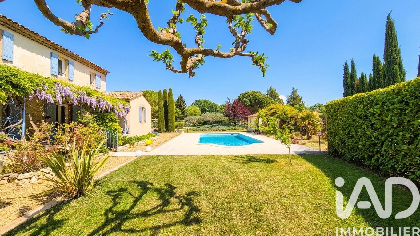 Maison à vendre, 6 pièces, 200 m², Saint-Cannat