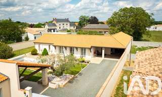 Maison 4 Pièces 192 m² à vendre à Saint-Jean-de-Liversay (17170)
