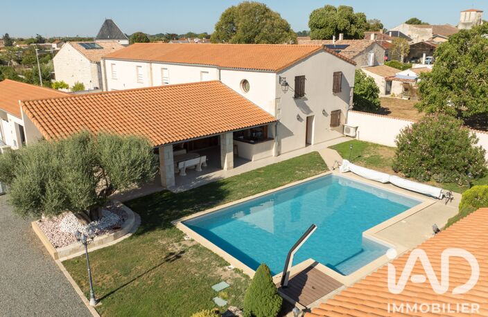 Vente Maison/villa 6 pièces — photo 2