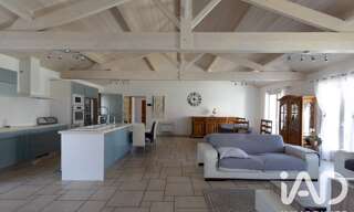 Maison 4 Pièces 192 m² à vendre à Saint-Jean-de-Liversay (17170)