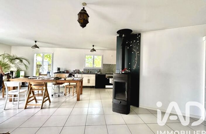 Vente Maison/villa 4 pièces — photo 3