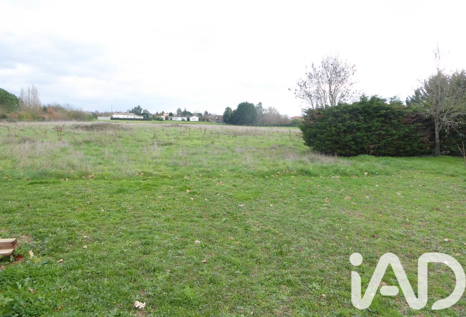 Vente Terrain à bâtir 697 m&sup2; — photo 1
