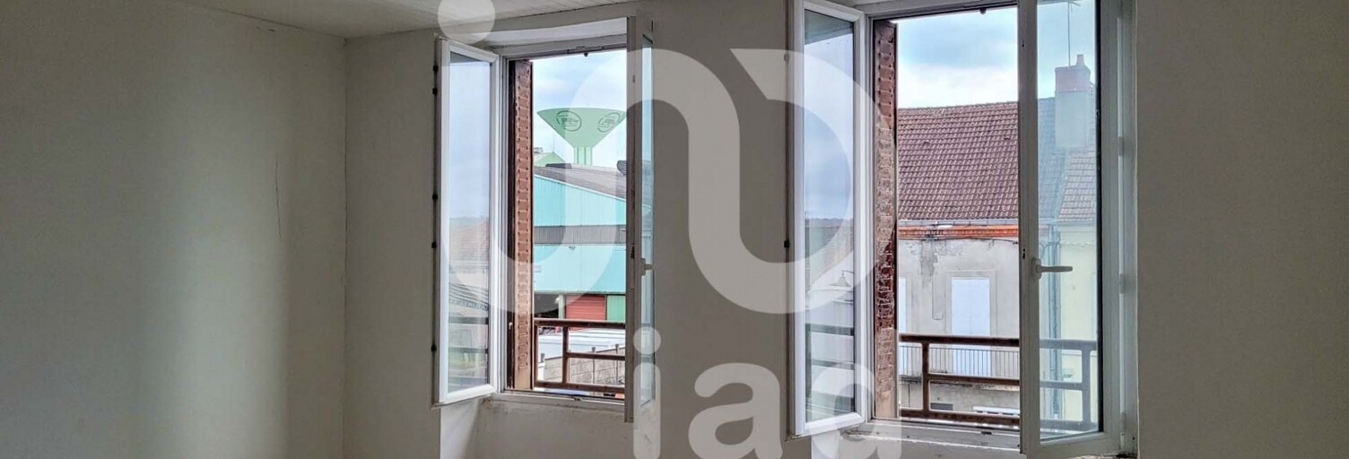 Immeuble  319 m² à vendre à Commentry (03600)