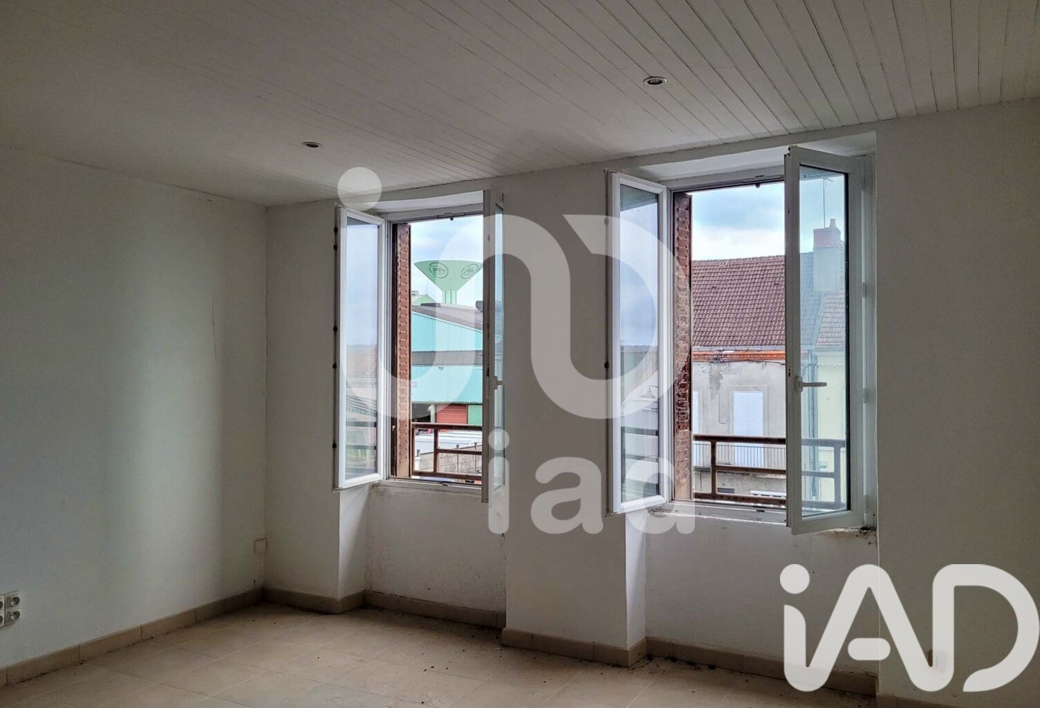 Vente Immeuble 319 m&sup2; — photo 1
