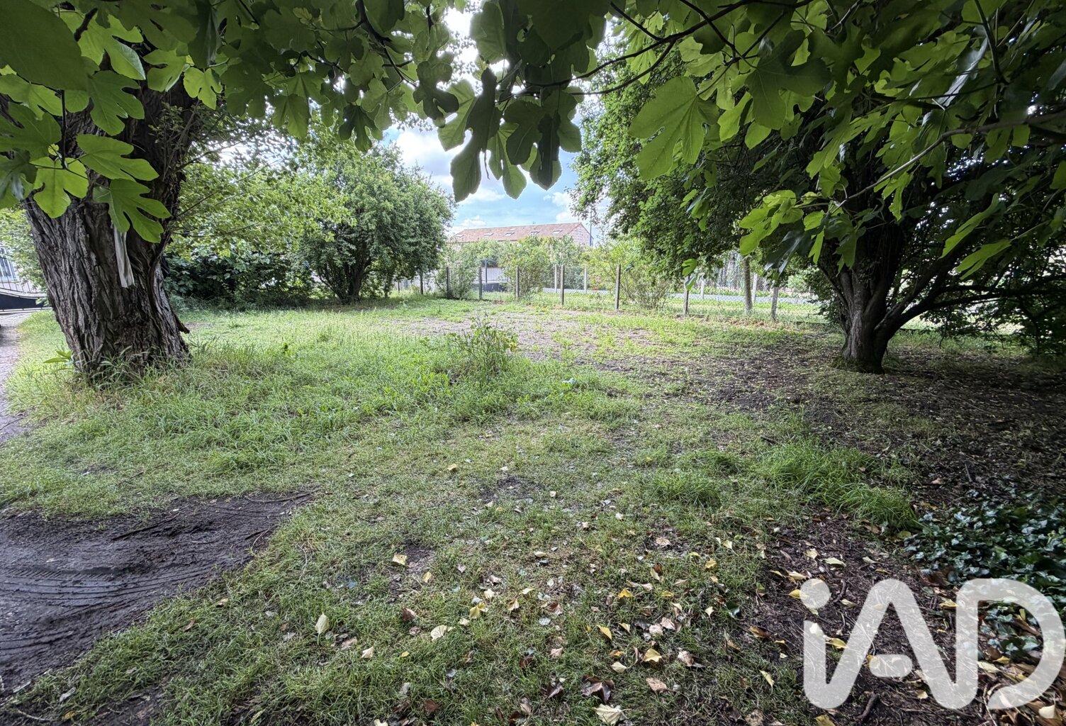 Vente Terrain 325 m&sup2; — photo 1
