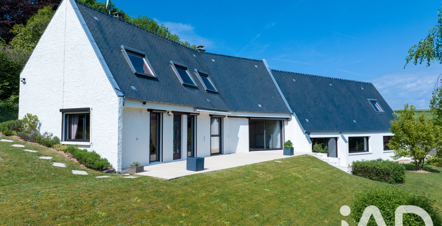 Vente Maison/villa 8 pièces — photo 1