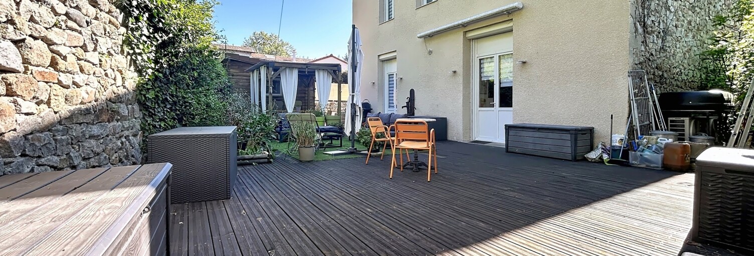 Maison 6 Pièces 202 m² à vendre à Beauzac (43590)