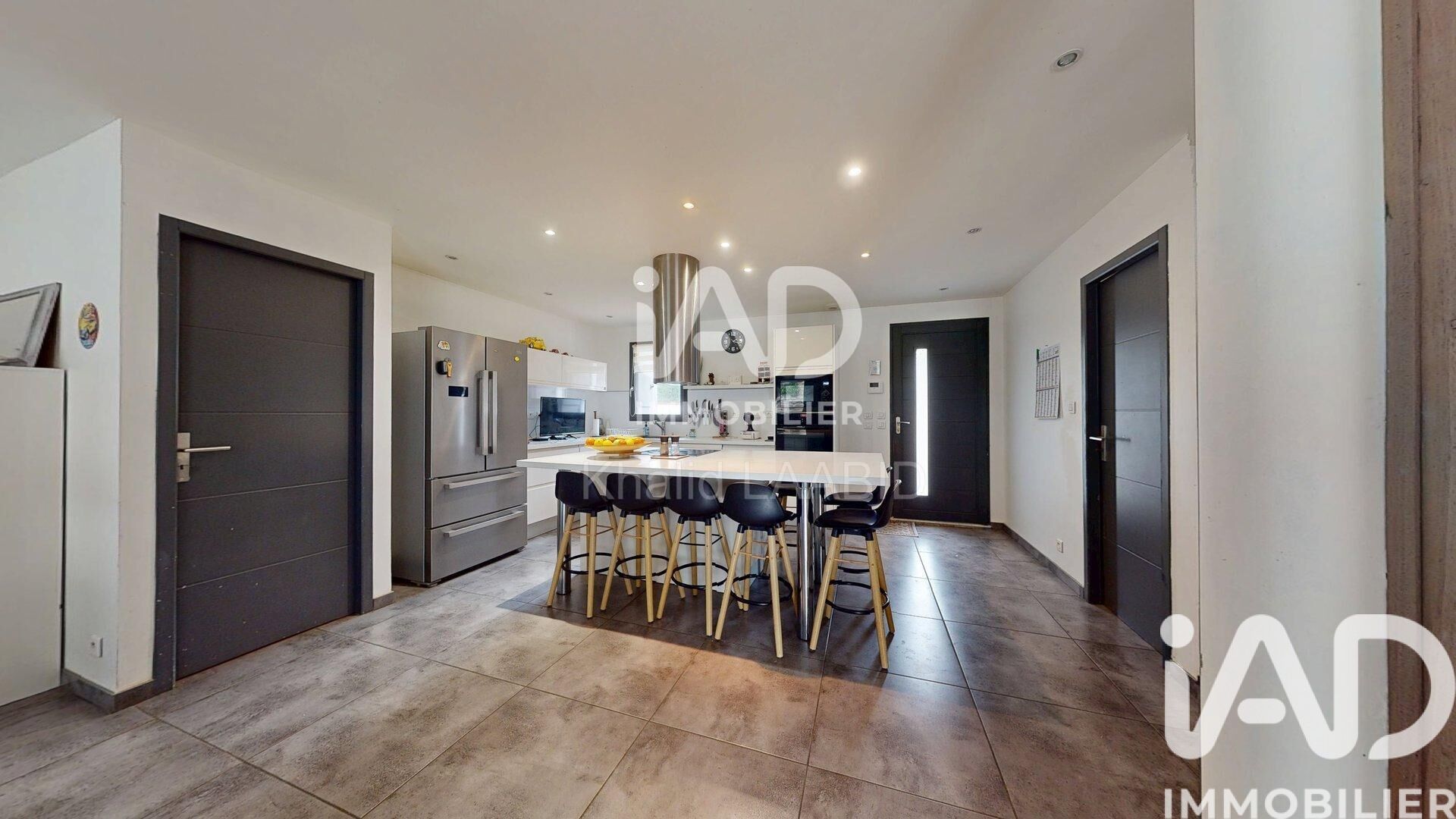 Vente Maison de ville 7 pièces - Photo 2