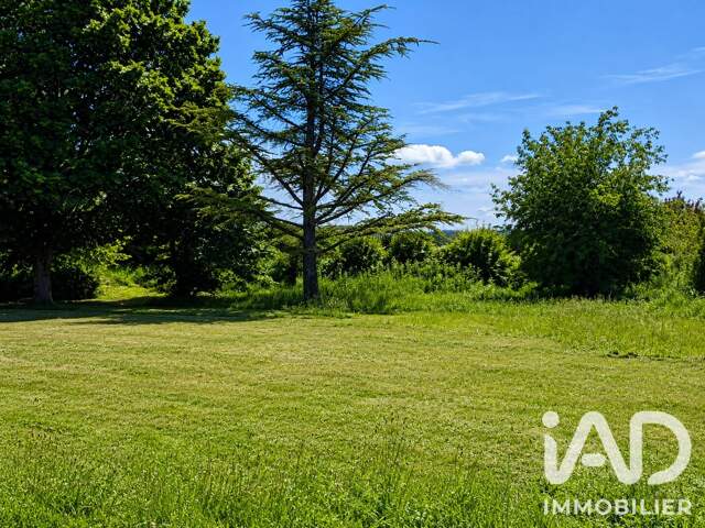 Vente Terrain à bâtir 704 m&sup2; — photo du bien