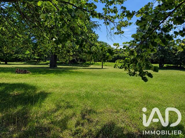 Vente Terrain à bâtir 844 m&sup2; — photo du bien