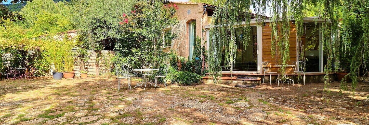 Maison 5 Pièces 174 m² à vendre à Signes (83870)