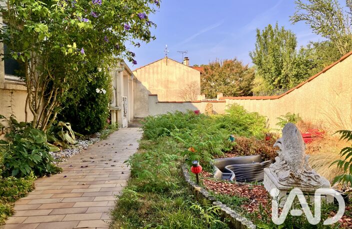 Vente Maison/villa 8 pièces — photo 3