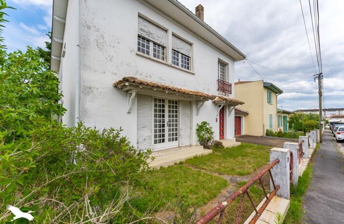 Maison de ville de 7 pièces principales — photo 2
