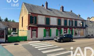 Commerce  472 m² à vendre à Douchy-Montcorbon (45220)