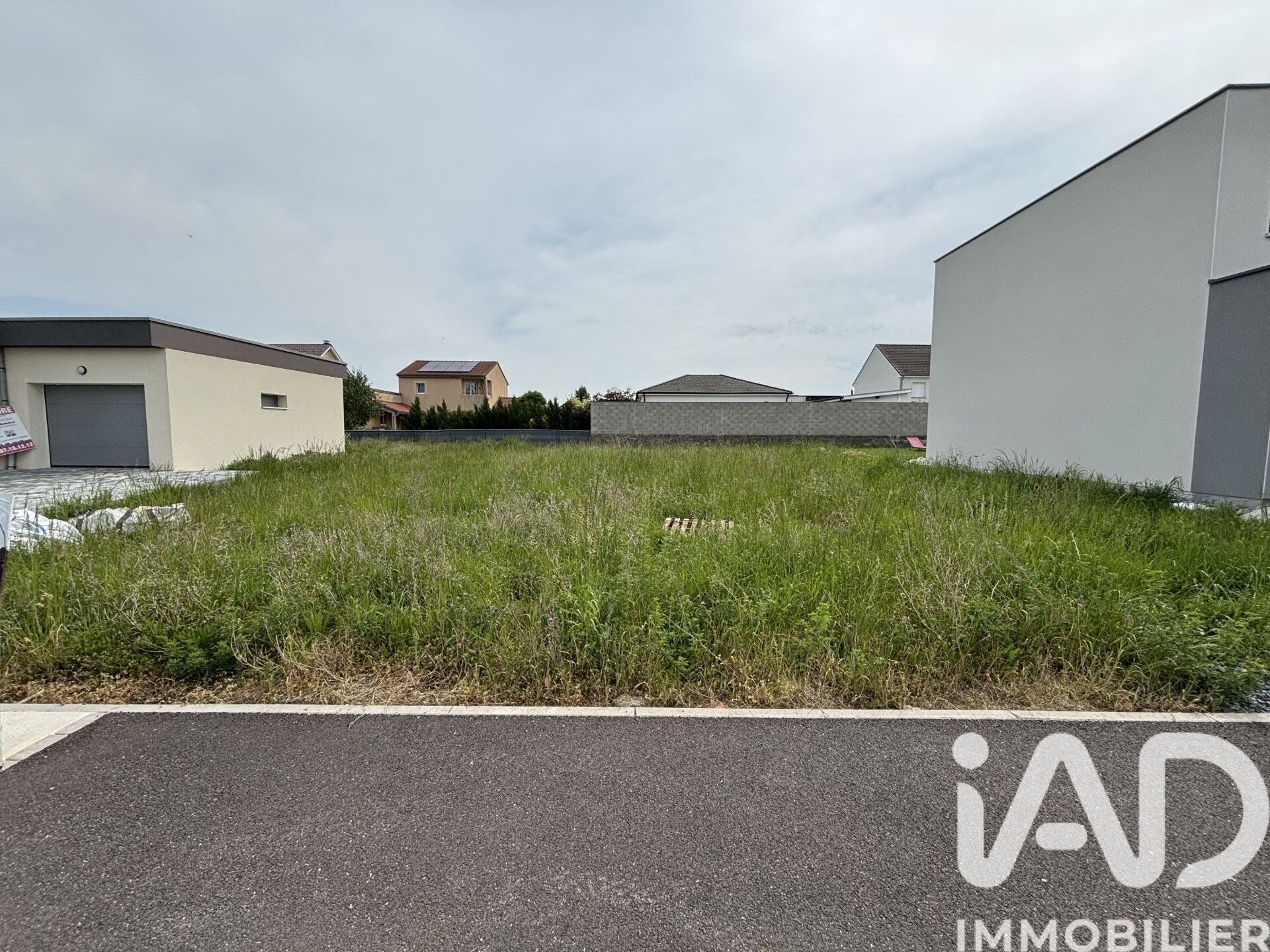 Louvigny - 481m²