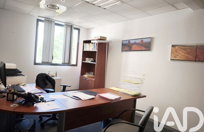 Vente Boutique/Local commercial 205 m&sup2; — photo 3