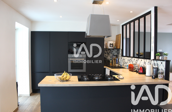Vente Maison/villa 6 pièces — photo 2