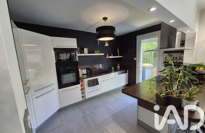 Vente Maison traditionnelle 6 pièces — photo 3