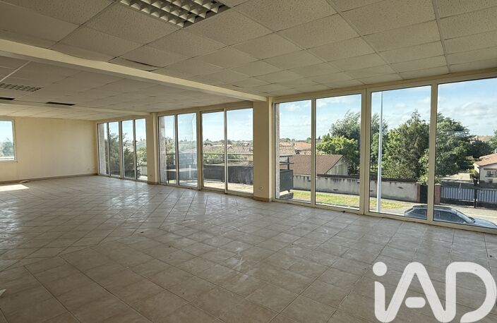 Vente Boutique/Local commercial 644 m&sup2; — photo 4