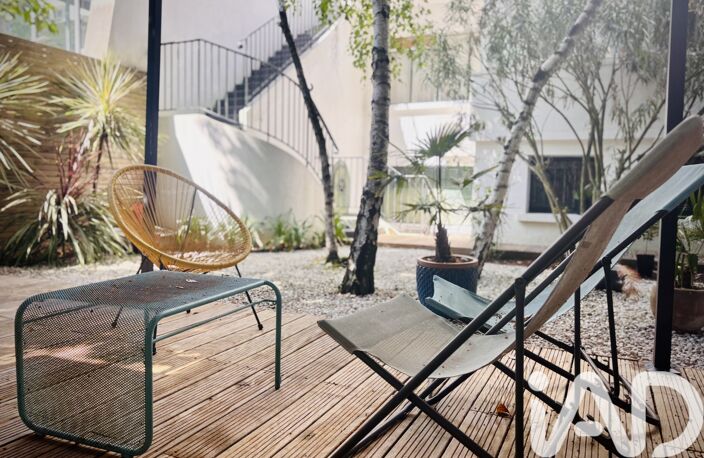 Vente Maison/villa 8 pièces — photo 2