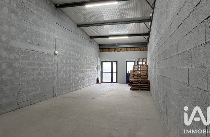 Vente Boutique/Local commercial 68 m&sup2; — photo 2