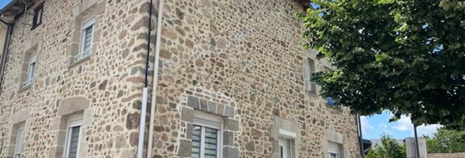 Maison 4 Pièces 130 m² à vendre à Chabanais (16150)