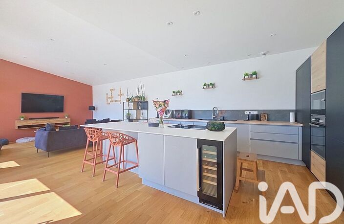Vente Maison/villa 7 pièces — photo 2
