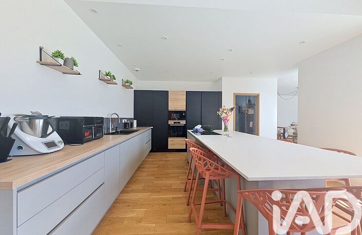 Vente Maison/villa 7 pièces — photo 3