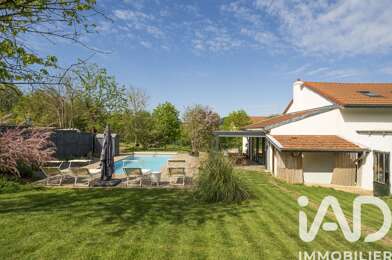 Maison 8 pièces 599000 €