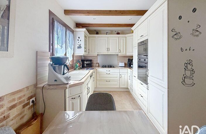 Vente Maison/villa 9 pièces — photo 3