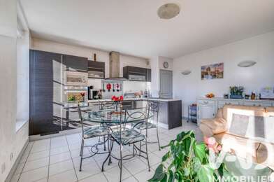 Appartement 3 pièces 252000 €