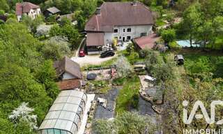 Maison 7 Pièces 199 m² à vendre à Mouthier-Haute-Pierre (25920)