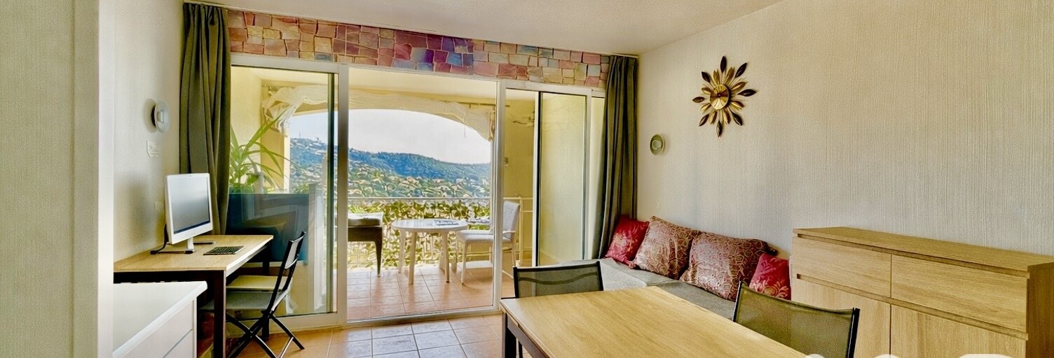 Appartement 2 Pièces 32 m² à vendre à Roquebrune-sur-Argens (83380)