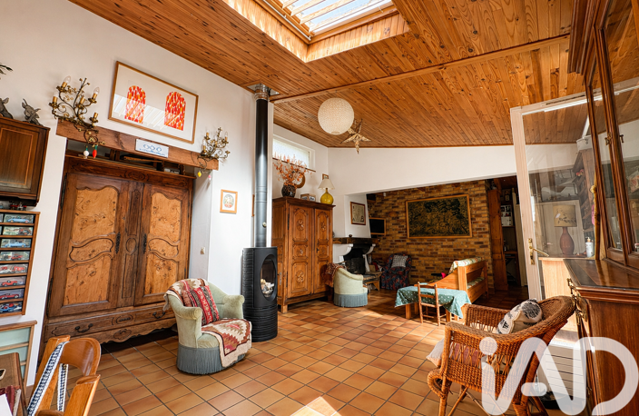 Vente Maison/villa 7 pièces — photo 2