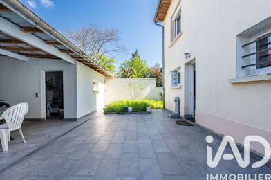 Maison 6 pièces 374500 €