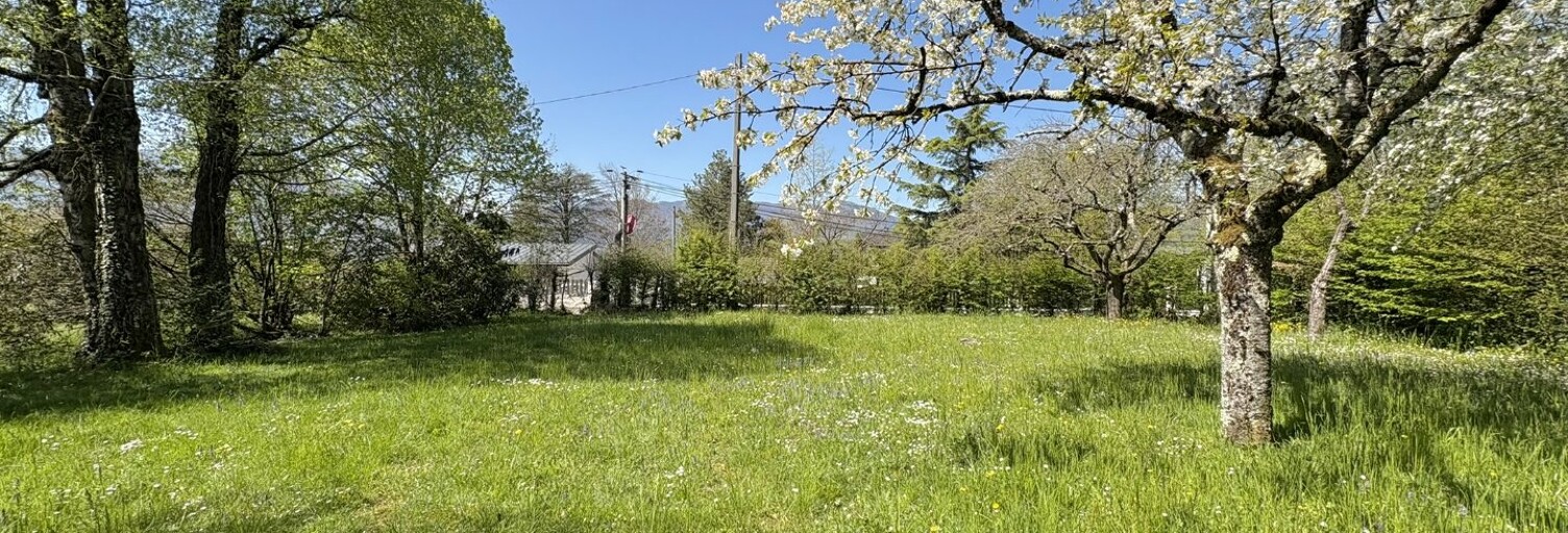 Terrain  953 m² à vendre à Grésy-sur-Aix (73100)
