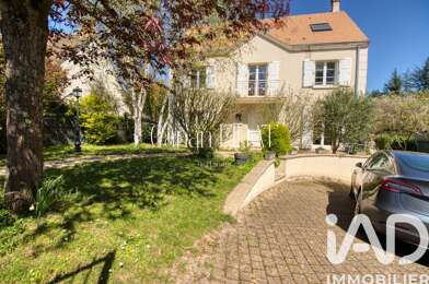 Maison 7 pièces 745000 €