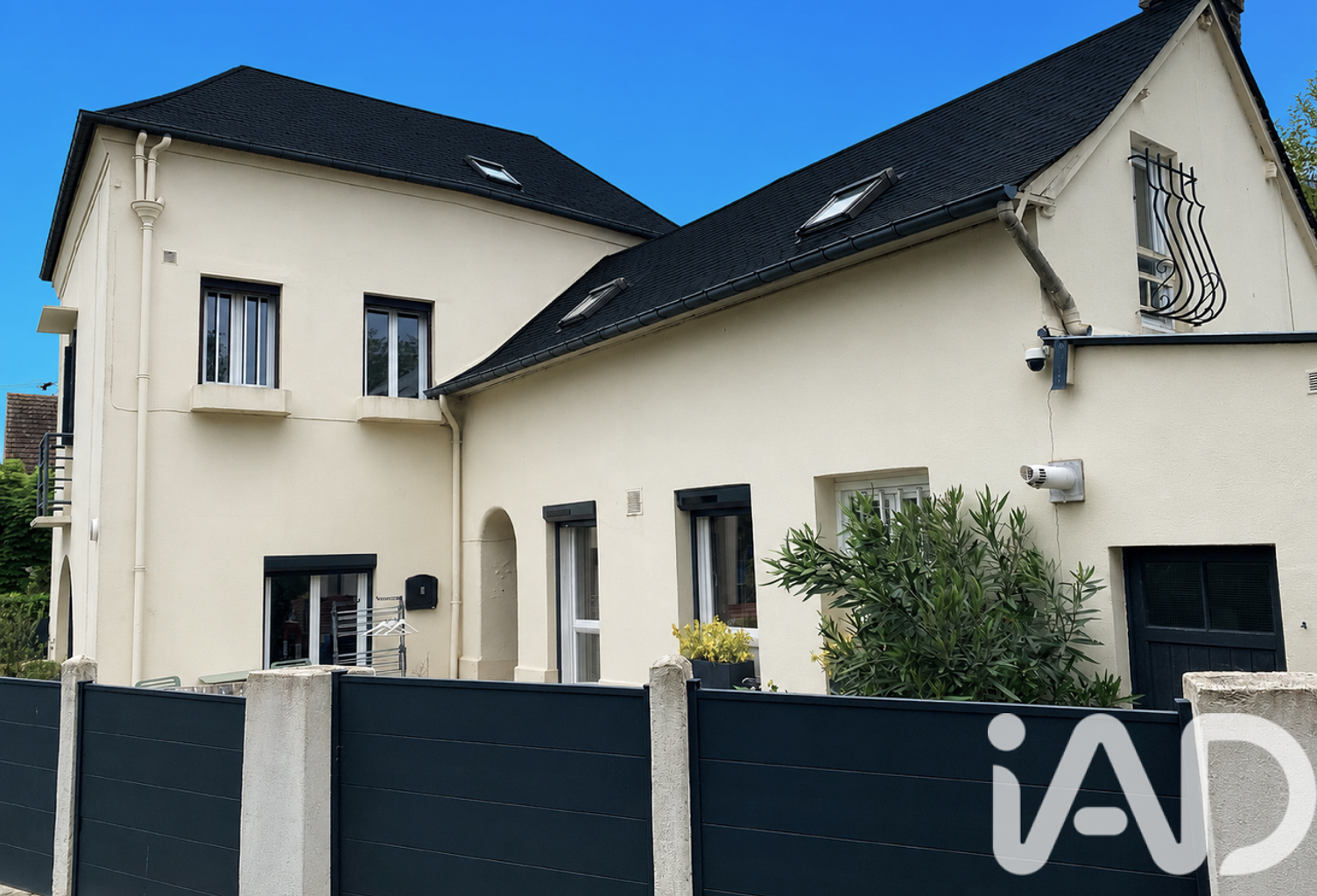 Vente Maison/villa 6 pièces — photo 1