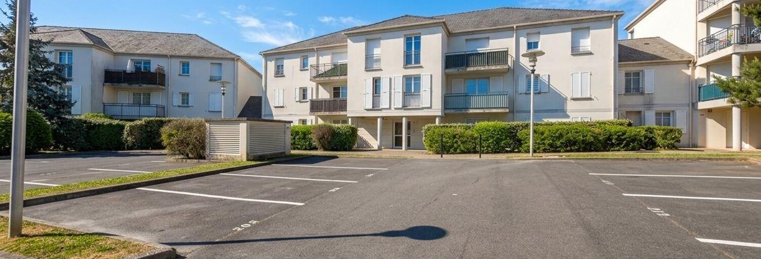 Appartement 1 Pièce 30 m² à vendre à Lieusaint (77127)