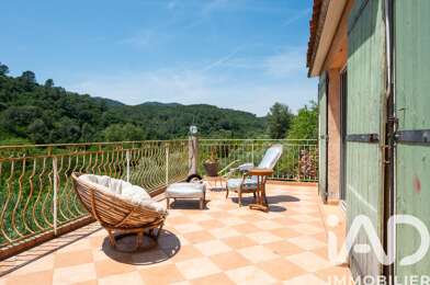 Maison 9 pièces 599000 €