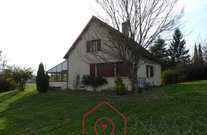 Pavillon sur sous-sol T6 -140 m² hab.  — photo 2