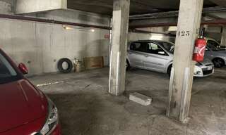 Garage   m² à louer à Nice (06300)