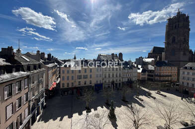 Appartement 5 pièces 316500 €