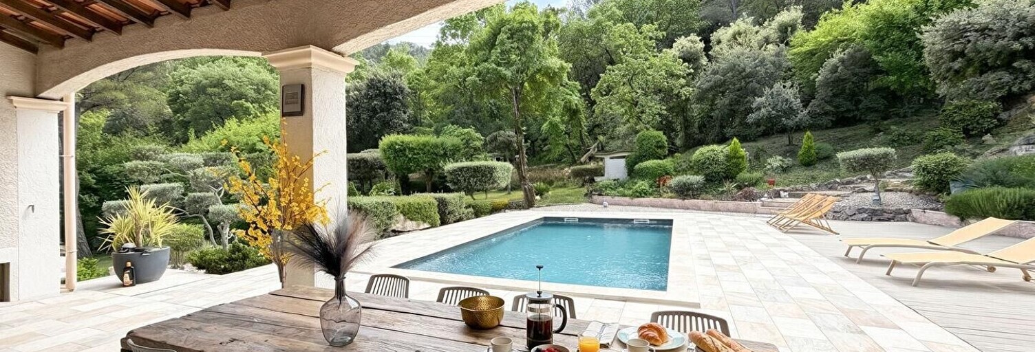 Maison 5 Pièces 165 m² à vendre à Simiane-Collongue (13109)