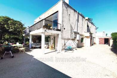 Maison 8 pièces 749000 €