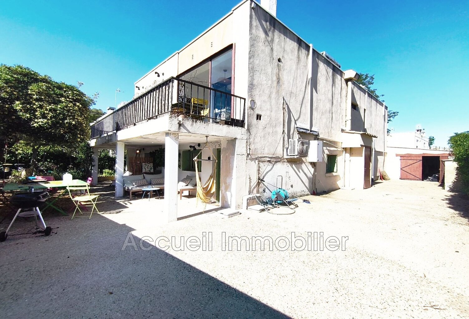 Maison P8 individuelle composée de 3 appartements (2 P2 rez-de — photo 1