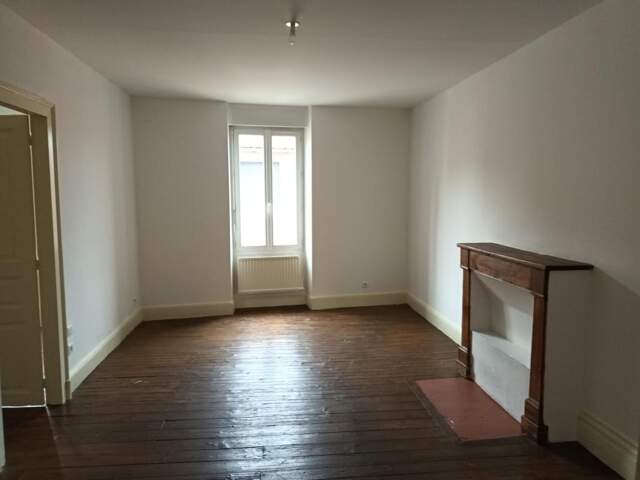 LOCATION T3 DECAZEVILLE SANS FRAIS D'AGENCE — photo du bien