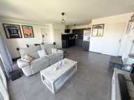 APPARTEMENT T3 DE 61.5M² / SAINT-MITRE / TERRASSE DE 22M² / — photo 3
