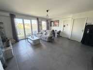 APPARTEMENT T3 DE 61.5M² / SAINT-MITRE / TERRASSE DE 22M² / — photo 4